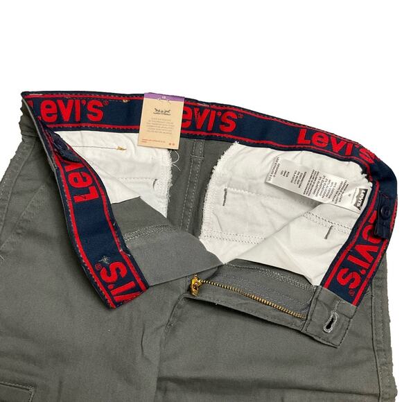 Levi's Boy’s Cargo Shorts Straight Leg Stretch Adjustable Waist Gray Size 10 NWT - Picture 5 of 9